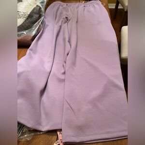 Zenana Lavender/Purple Elastic Waist Sweatpants